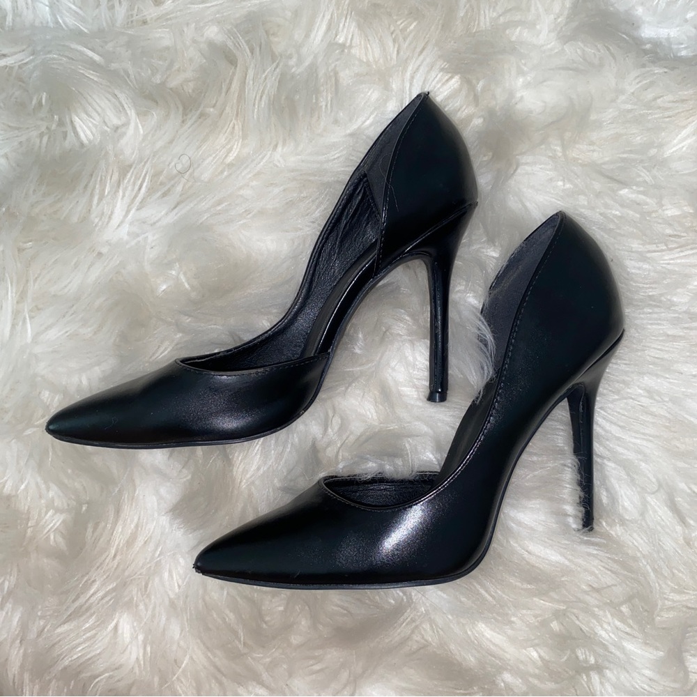 Black High Heels - Picture 7 of 8